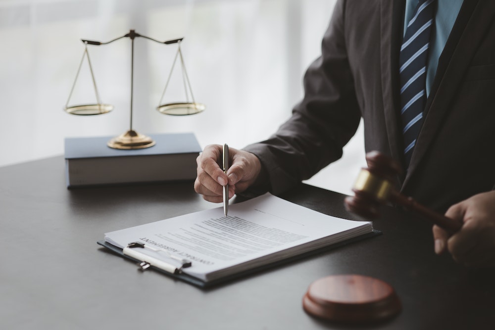 Diffamation : Comprendre et se protéger efficacement