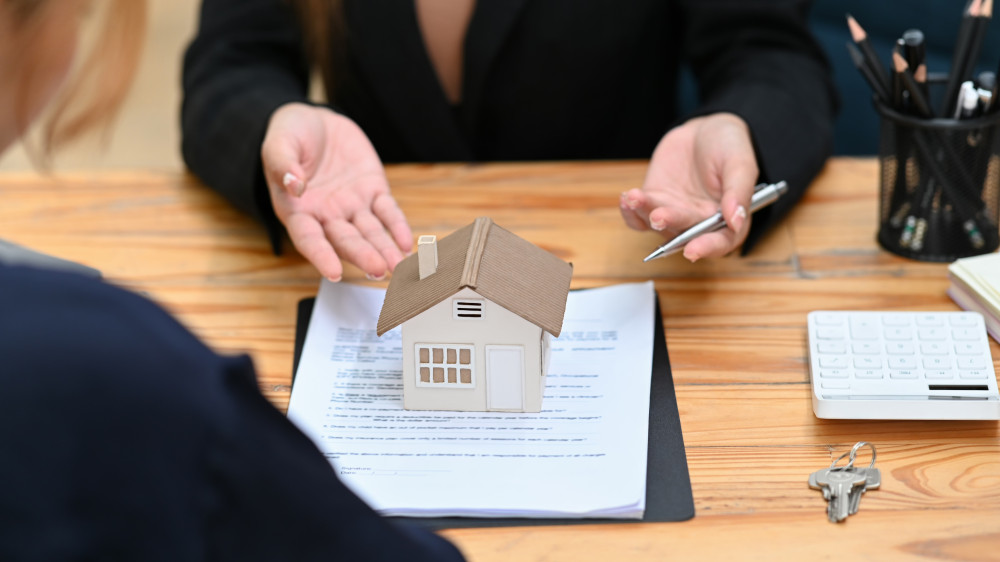 Avocat en immobilier : quand et pourquoi faire appel à ses services ?