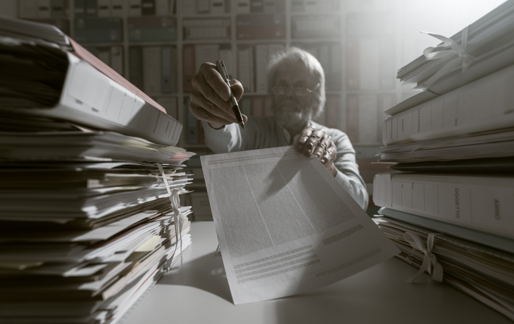 Le droit des contrats spéciaux : un domaine incontournable pour les avocats