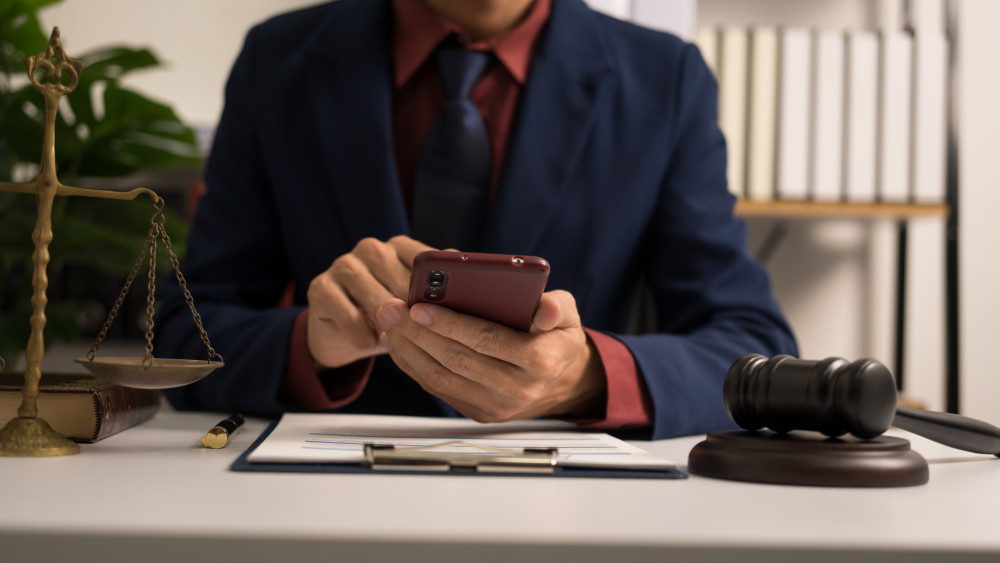 La force obligatoire du contrat : principe, portée et limites