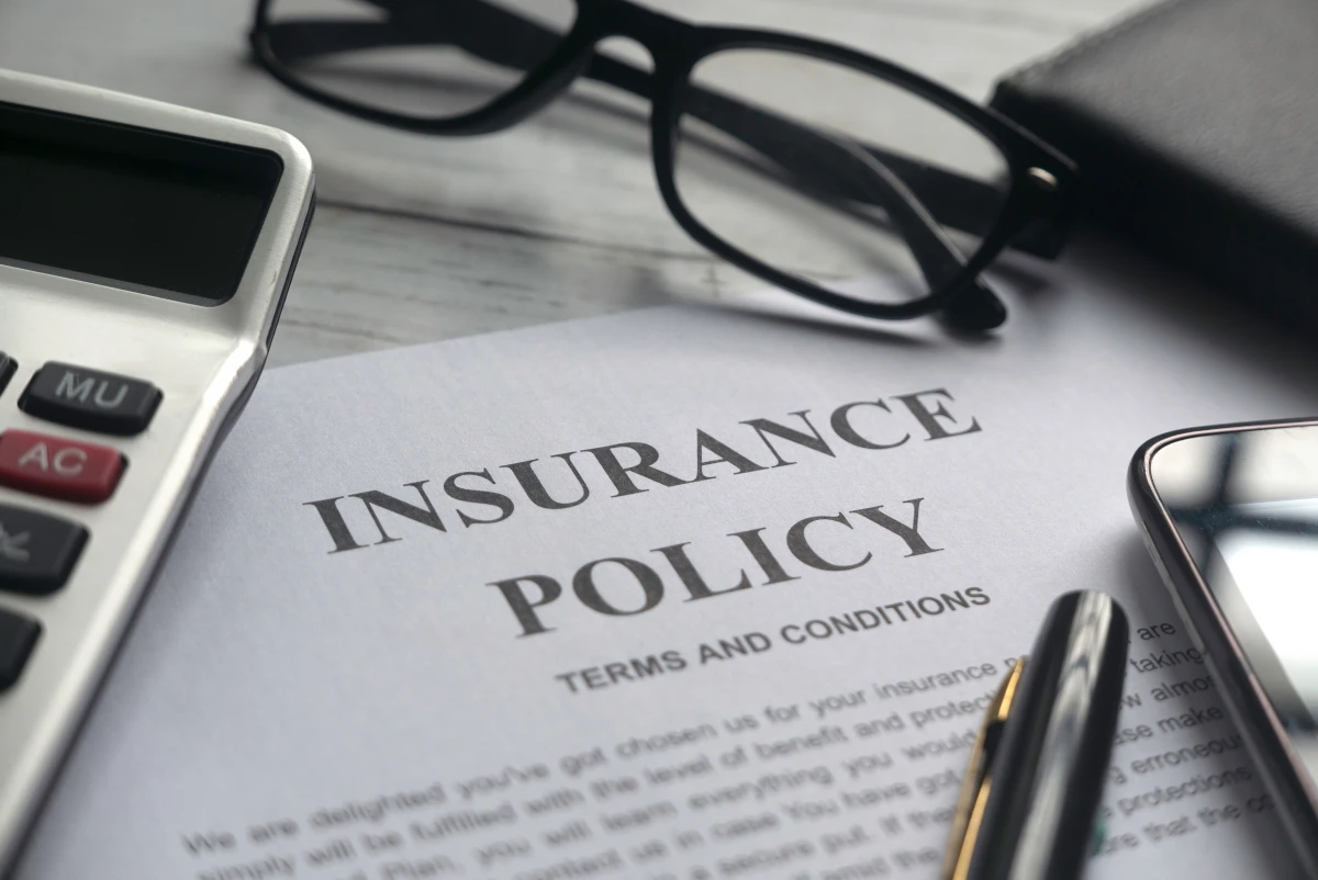 Assurance santé et litiges : Comprendre vos droits et options juridiques